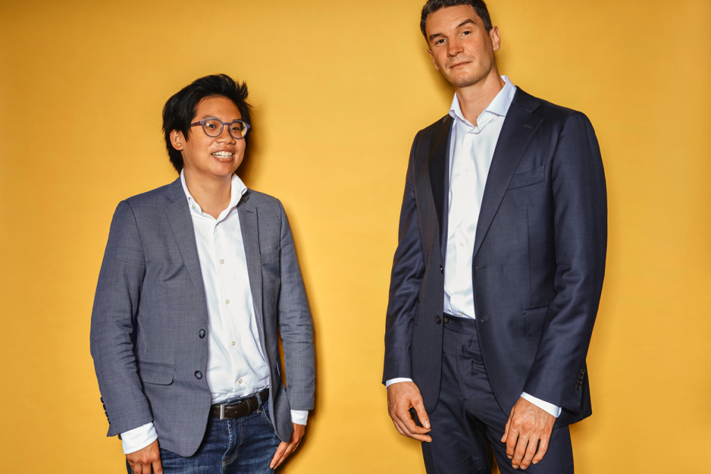Lang-Nhi Huynh und Johann Kraberger – Kollegen bei der Venture-Capital-Gesellschaft Allianz X