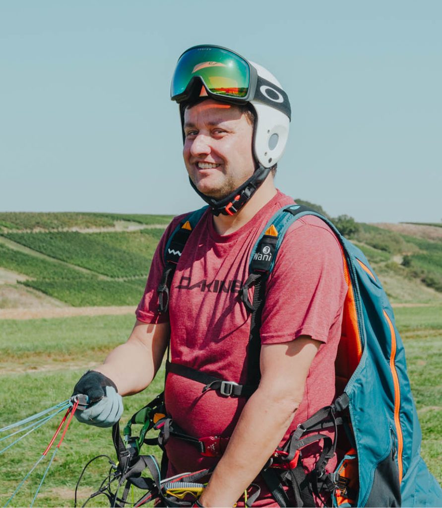 Gleitschirmflieger Peter Horn im Hundsrück