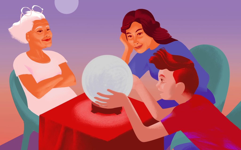 Farbenfrohe Illustration von drei Generationen, die sich um einen Tisch mit einer großen, leuchtenden Kristallkugel versammeln. Ein Junge berührt die Kugel neugierig, während eine jüngere Frau aufmerksam zuschaut und eine ältere Frau mit weißem Haar die Szene mit einem wissenden Lächeln und verschränkten Armen beobachtet. Die Szene in warmen Violett-, Rot- und Blautönen symbolisiert den gemeinsamen Blick auf die Zukunft, Neugier und generationenübergreifende Vorsorge.